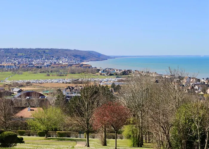 Le Cap Bleu-1 By Interhome Appartement